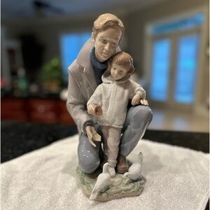 Lladro “Daddy’s Girl” figurine